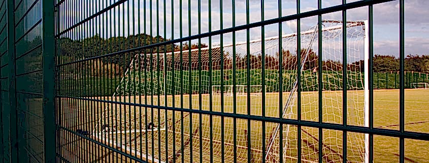 adana spor sahası çit tel örgü